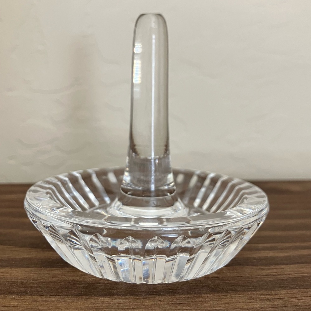 Waterford Crystal Ring Holder. No call outs. 3” in diameter, 3.25” high.